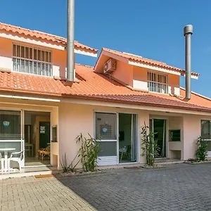  Casa de Férias Modernos A 90 Metros Da Brasil