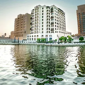 **** מלון דירות Suha Creek Apartment, Waterfront Jaddaf, איחוד האמירויות הערביות